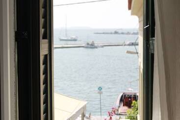 آپارتمان‌های توریست‌ها Villa Porto