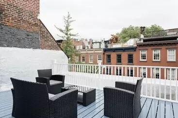 Turistihuoneistot West Village 2 Br And Private Roof Deck