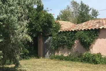 Turistihuoneistot Maylou Baan