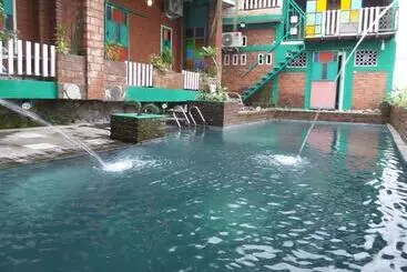 هتل Omah Ndeliq Jogja