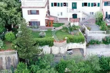 آپارتمان‌های توریست‌ها Apartment Helios