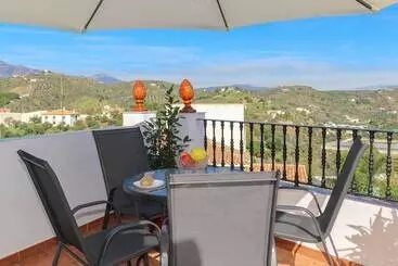 Vakantie-appartementen Om Destiny