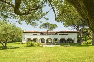 Appartements touristiques Greenlea Beachfront Villa Spathies