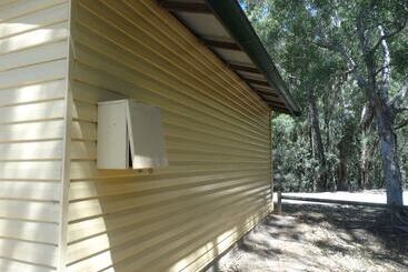 Tuckers Rocks Cottage