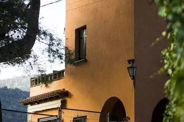 Pensiune Casa Les Pomeretes