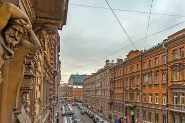 آپارتمان‌های توریست‌ها Friends Apartment On Pushkinskaya