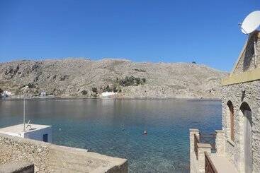 ツーリストアパートメント Maravelia Mare