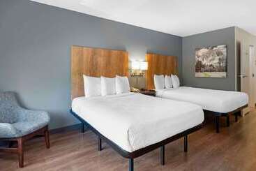 בית מלון כפרי Extended Stay America Suites San Francisco San Mateo Sfo