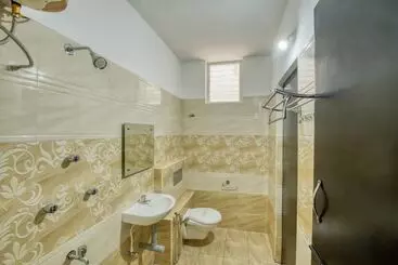 Hotel La Maison Charu