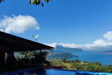 Hotel The Green Gate Resort Mulshi