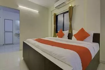 Hotell Sai Vyankatesh Residency By Oyo Rooms