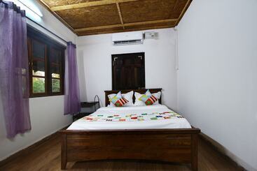 Hotell Oyo 23417 Elegant Studio