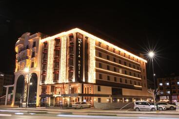 Malia Otel