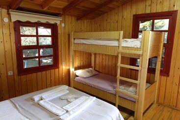 Albatross Dağ Evleri Butik Otel