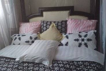 Flagship Piazza Hotel   Hostel