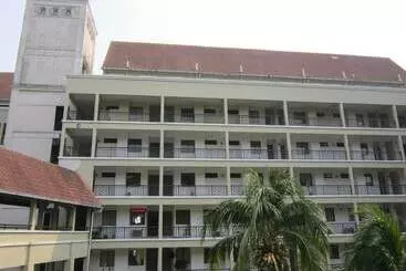 Hotel Paradise Lagoon Apartment
