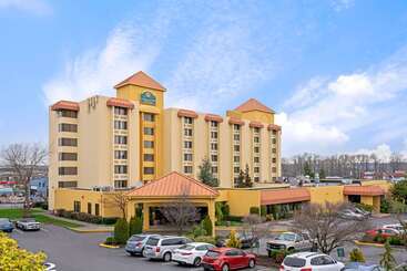 فندق La Quinta By Wyndham Tacoma Seattle