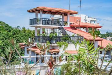 פנסיון Mahasen Terrace By Foozoo