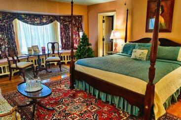 Отель Montague Inn Bed & Breakfast