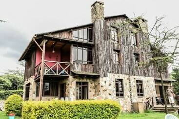 کلبه Kamaki House