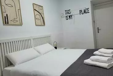 Majatalo Casa Mila Sv19 Guesthouse