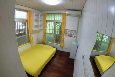 Pension Ishigakijima Guesthouse Seacoro