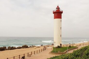 פנסיון Hillside Guesthouse Umhlanga
