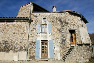 بنسيون La Bellevue