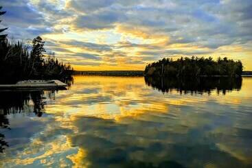 Pov Lake Resort & Glamping Campground