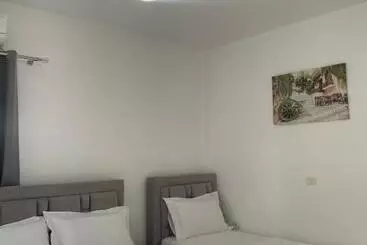پانسیون Joni Apartments