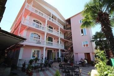 Pensionat Rozali Guest House