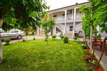 Apartments Duje Zadar