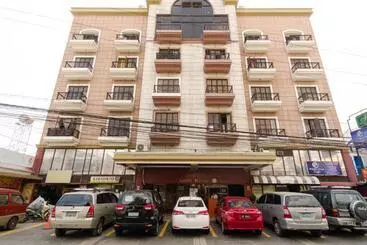 Hotel Reddoorz Plus Near Johnson And Johnson Paranaque