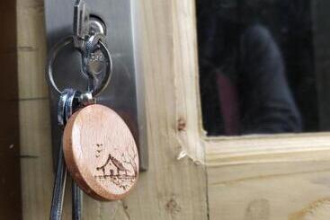 ユースホステル Shimla Gypsy   Home Stay