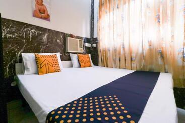 Hotel Spot On 65859 Prayag Guest House
