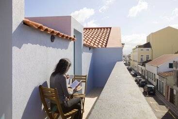 The Holy Cow  Hostel & Suites