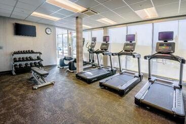 Отель Fairfield Inn & Suites Scranton Montage Mountain