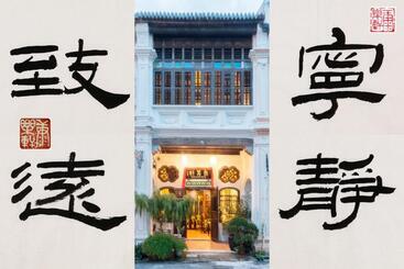 هتل Carnarvon House