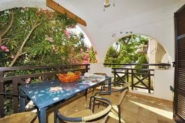 Appartements touristiques Dafni Maisonette Nea Potidea
