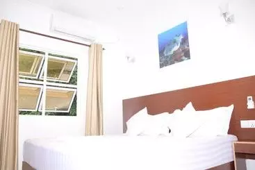 Hotell Cornerstay At Dhangethi