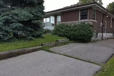 Pension Mcmaster Accommodations