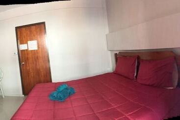 پانسیون Smile Home Guesthouse