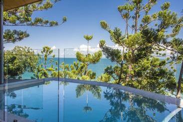 Жильё для туристов Headland House