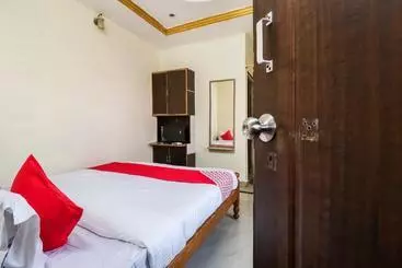 Hôtel Oyo 65430 Ysr Residency