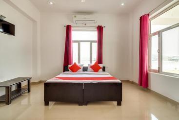 Fabhotel Grand Jvi Resort