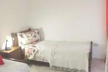 B&b Las Vegan