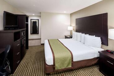 Мотель Days Inn By Wyndham El Centro