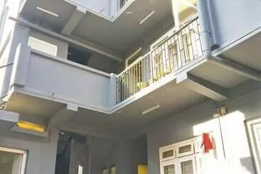 پانسیون Sun Apartment & Guest House
