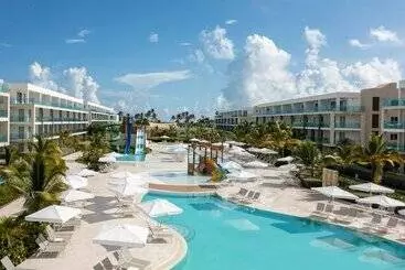 Serenade Punta Cana Beach & Spa Resort