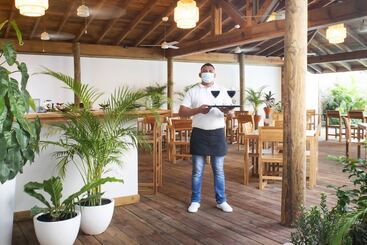 酒店 Naboo Resort & Dive Center  Adults Only